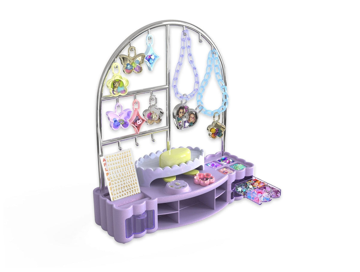Charm Studio