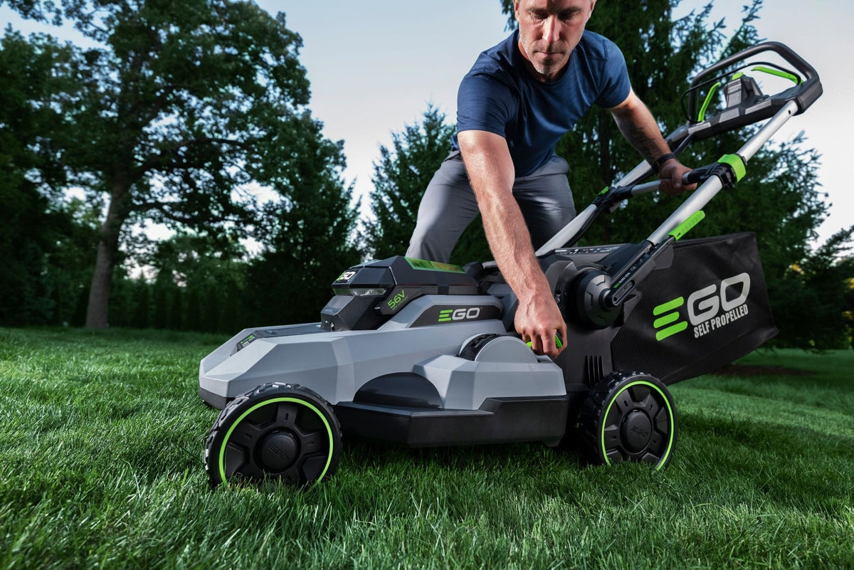 56V Brushless Cordless 21-in Self-Propelled Lawn Mower, Includes (1) 6.0AH Battery and 320W Charger, LM2114SP