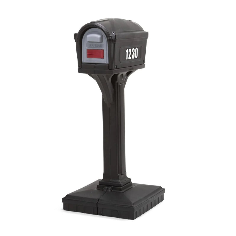 Classic Black Plastic Mailbox R7758