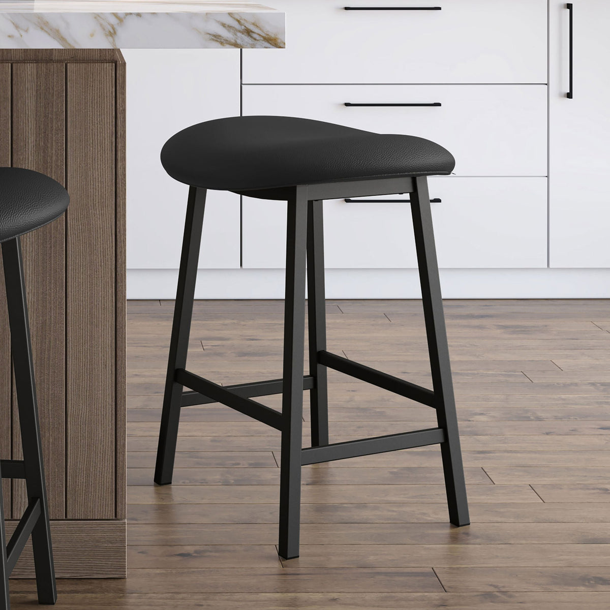 Winston Counter Stool