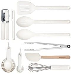 CLASSIC 17PC SET PROCELAIN H5911